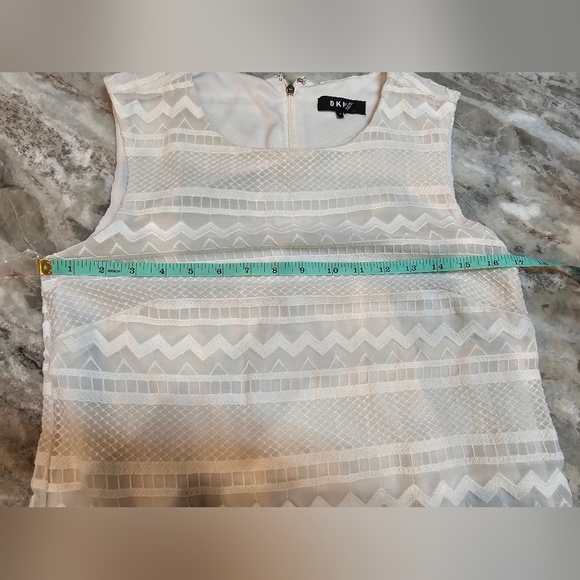 DKNY Cream Lace Lined Shift Sleeveless Dress Back Zip Size 6 - Picture 5 of 13